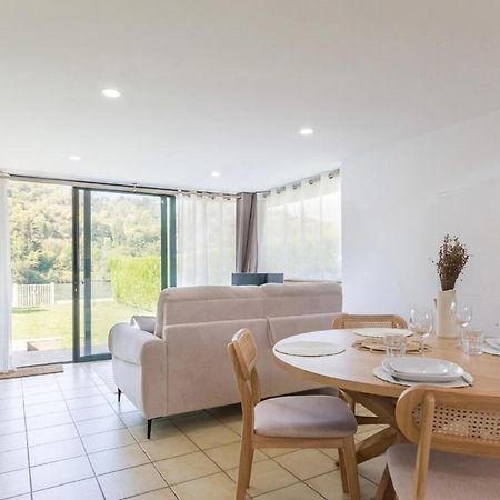Charmant Chalet En Bord De Seine Saint-Pierre-du-Vauvray Екстер'єр фото